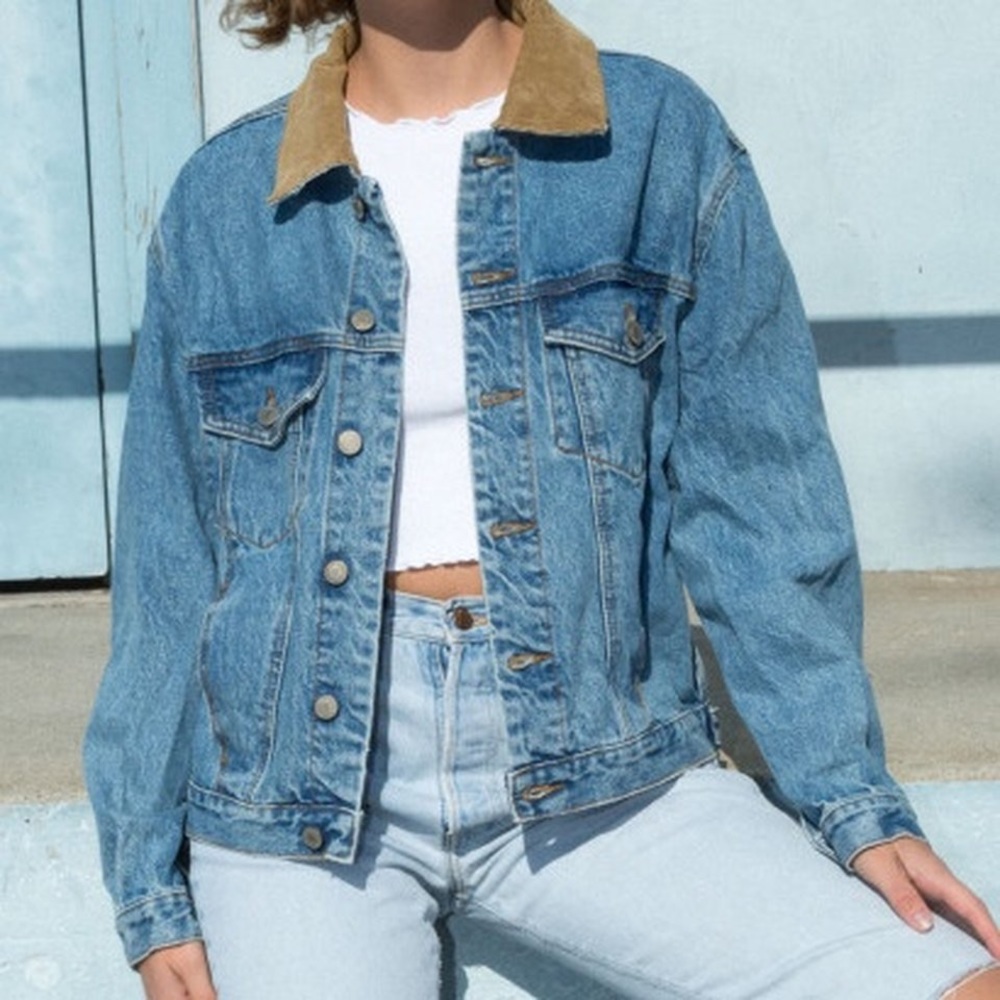 Brandy Melville Denim Jacket Corduroy collar
